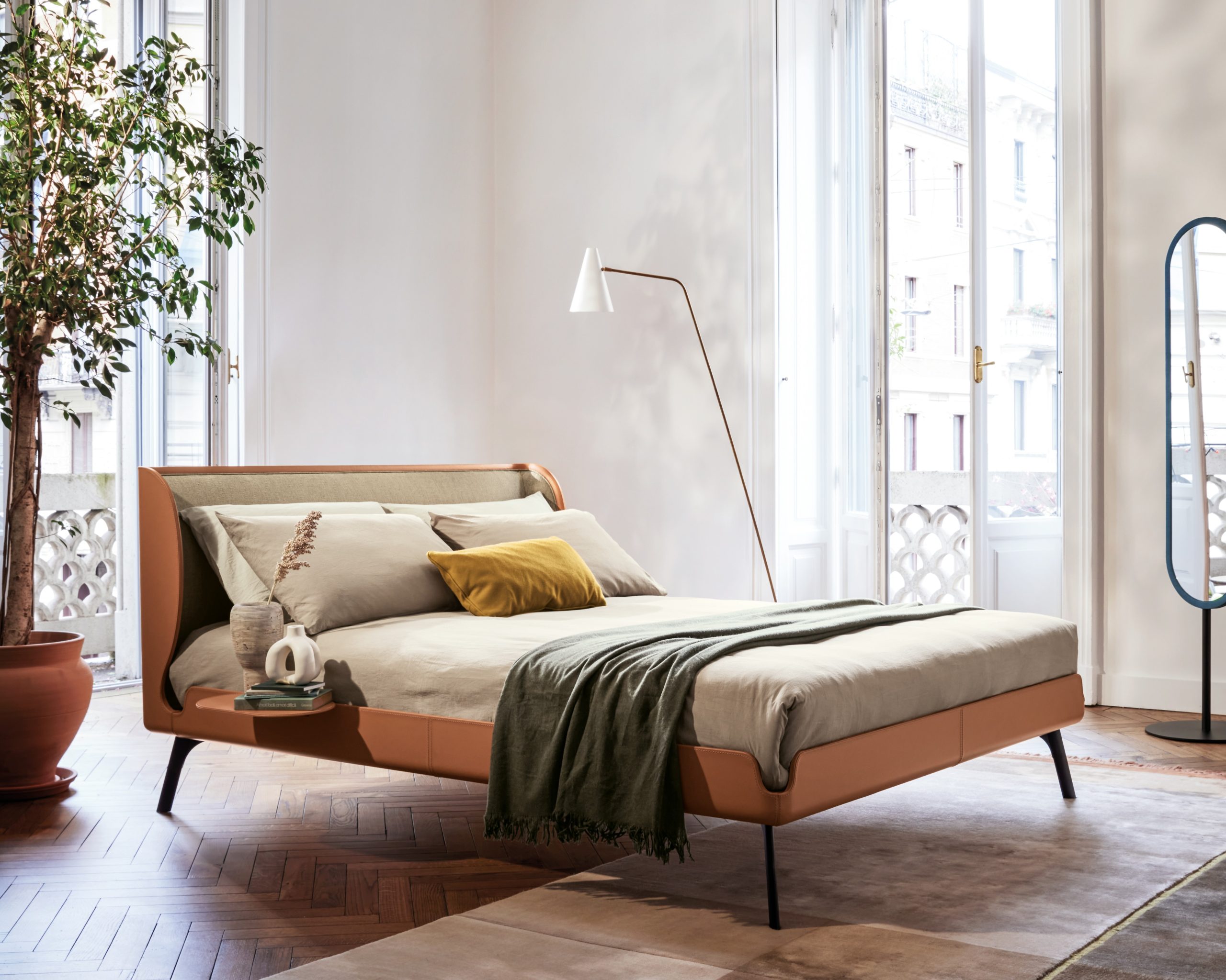 letto in cuoio